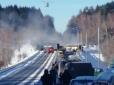 Заробили грошенят у країні-агресорі: У Підмосков'ї в автобус з українцями влетіла фура (фотофакти)